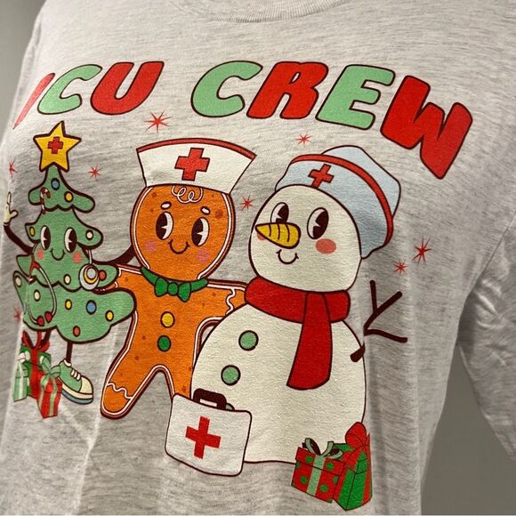 Christmas ICU Crew Graphic short sleeve T-Shirt size small - Picture 2 of 9